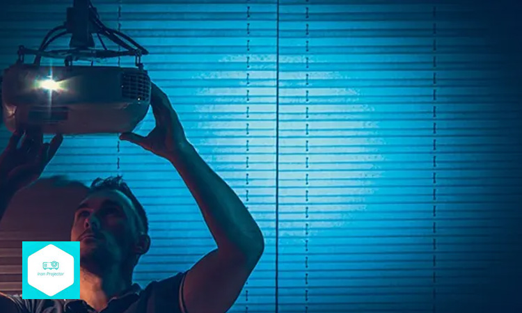 سلامت چشم با دیدن ویدئو پروژکتورها