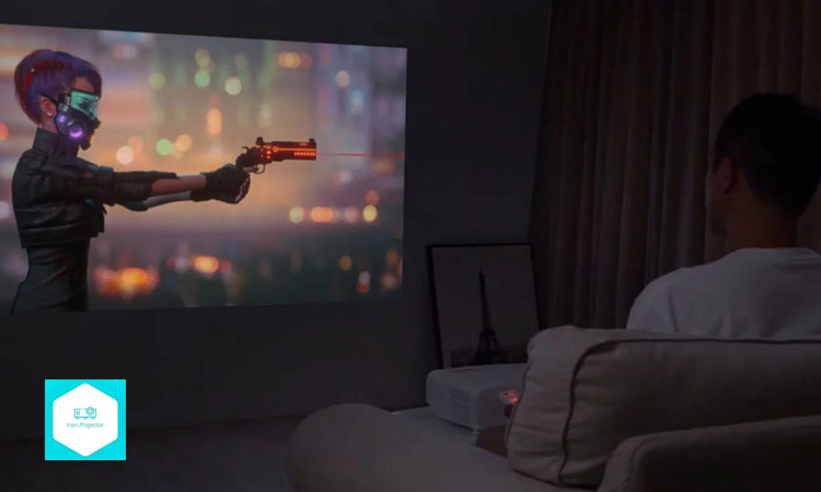 برای چشم پروژکتور انتخاب بهتری است یا تلویزیون؟